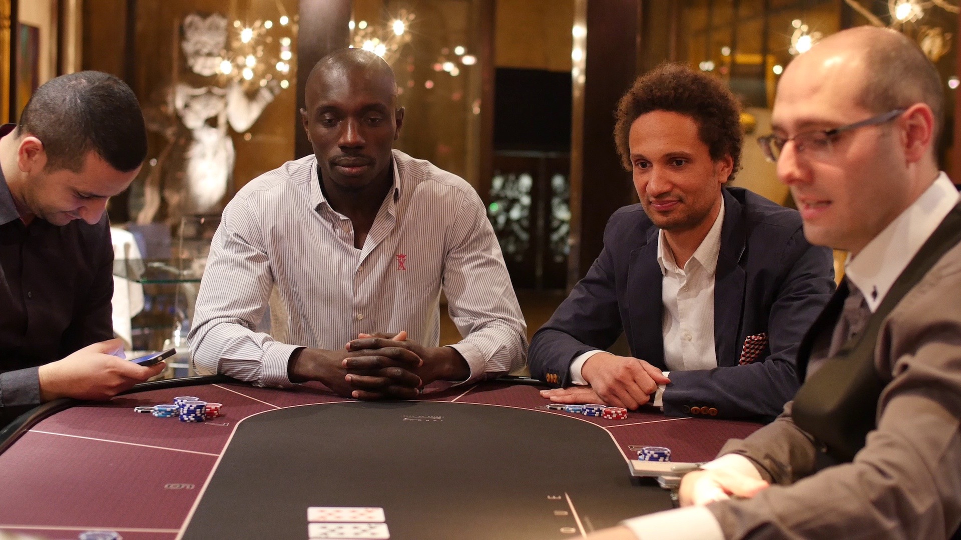 Poker Texas Hold’em lors d’une soirée casino
