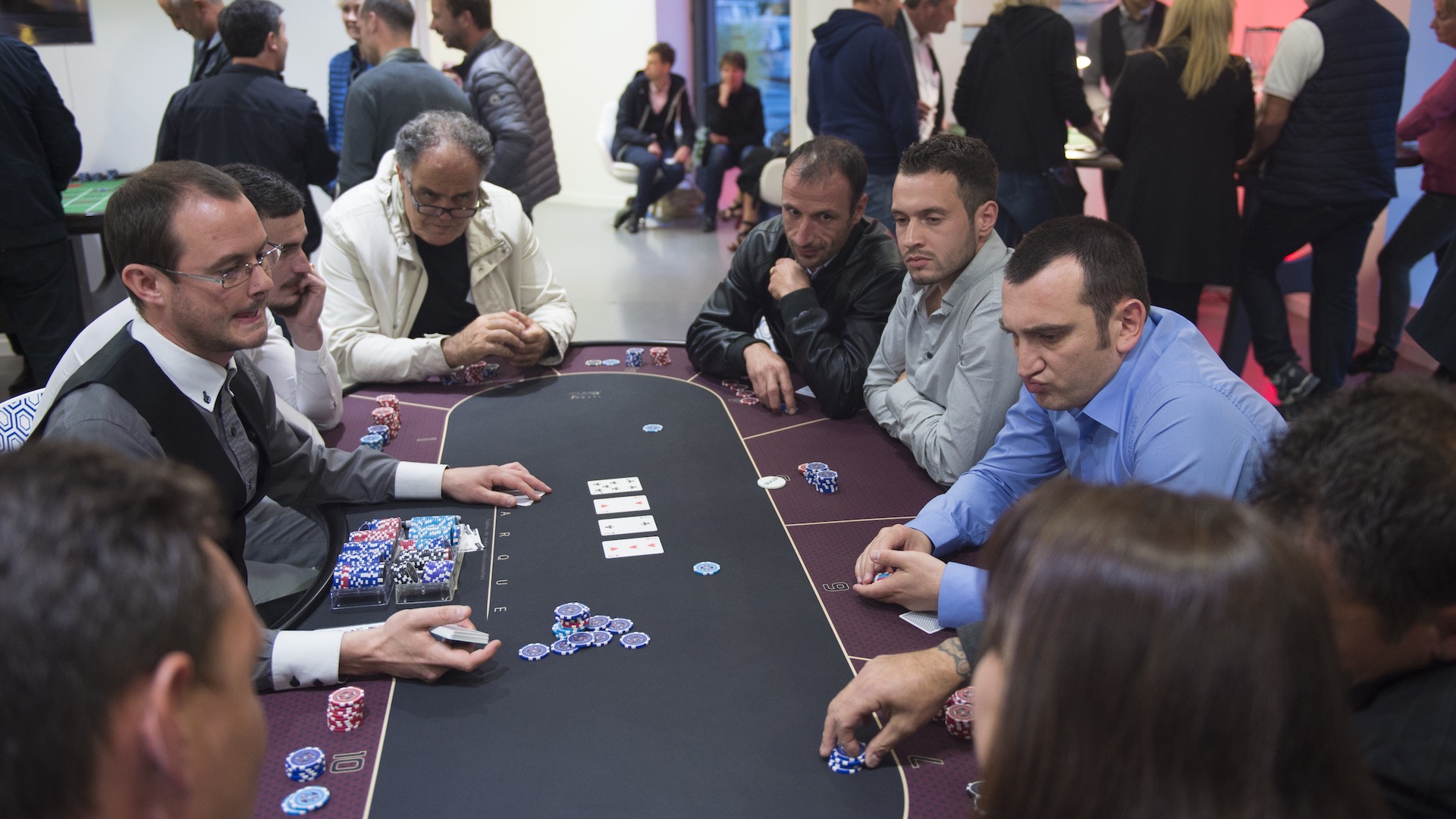 Poker Texas Hold’em lors d’une soirée casino