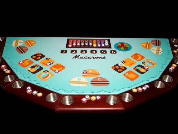 macaron-table