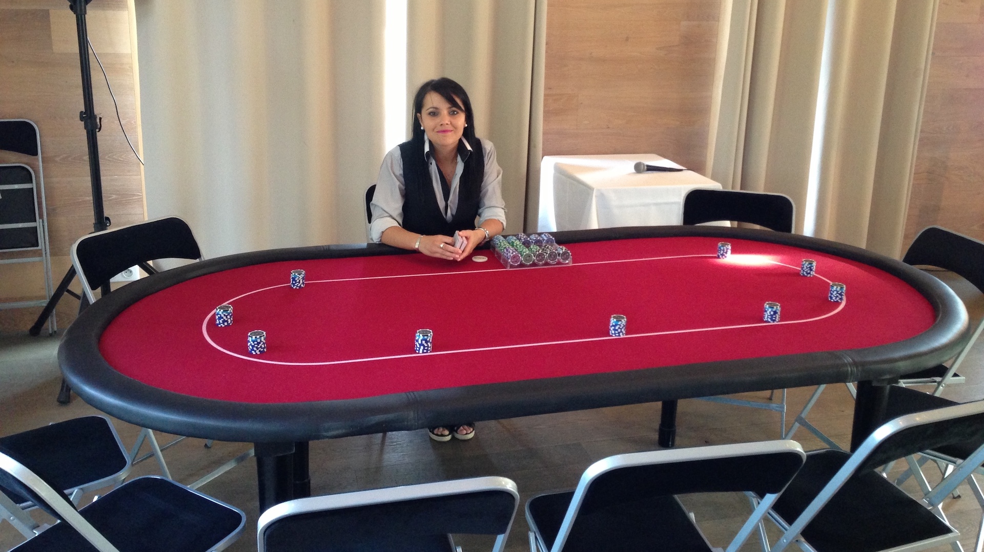 table de poker AAcasino